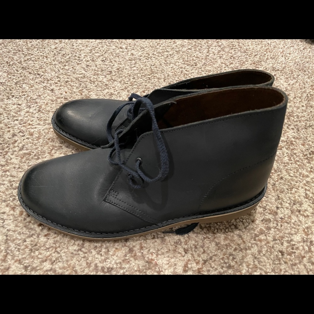 Clarks size 10